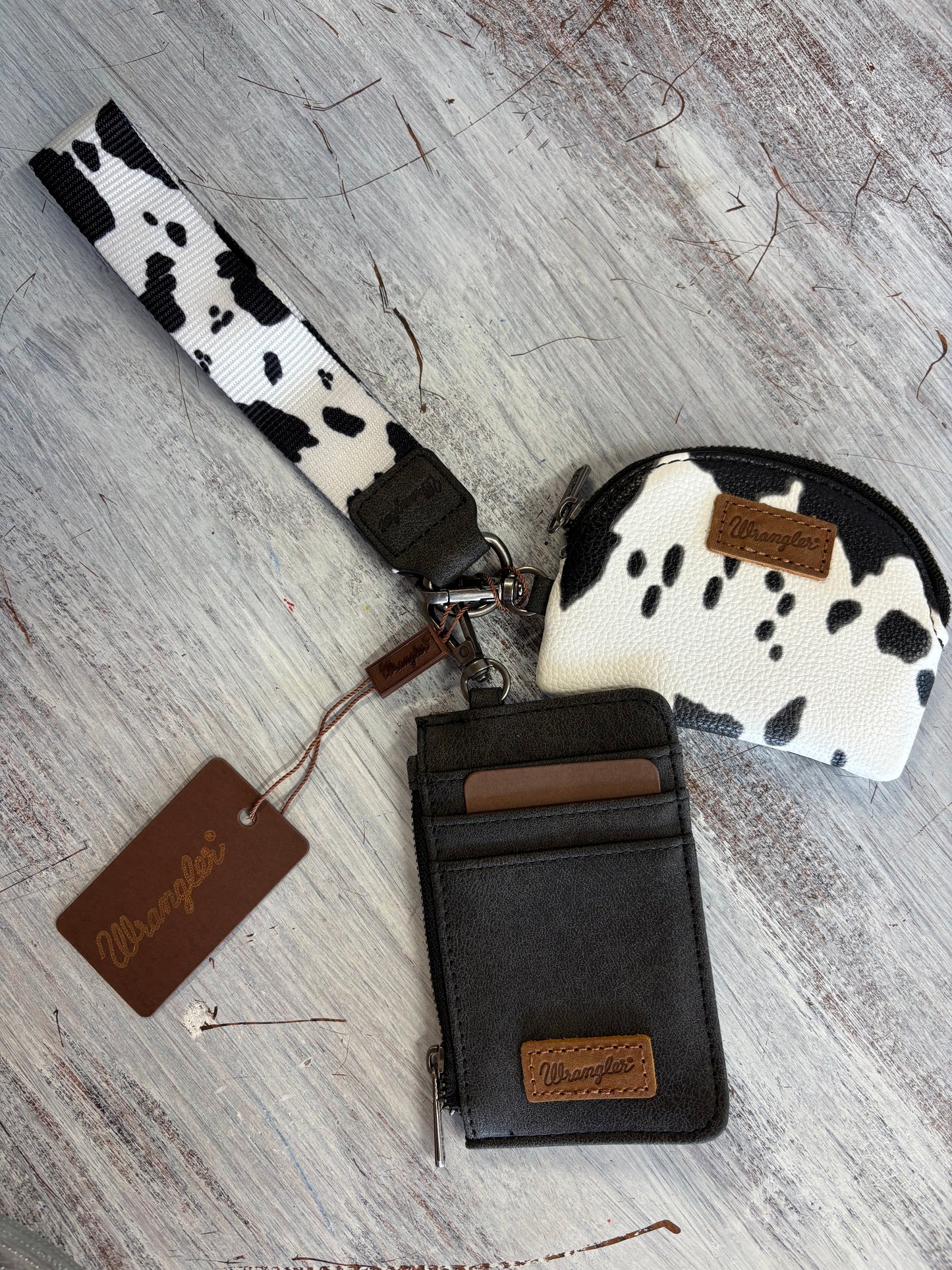 Wrangler Wristlet Set