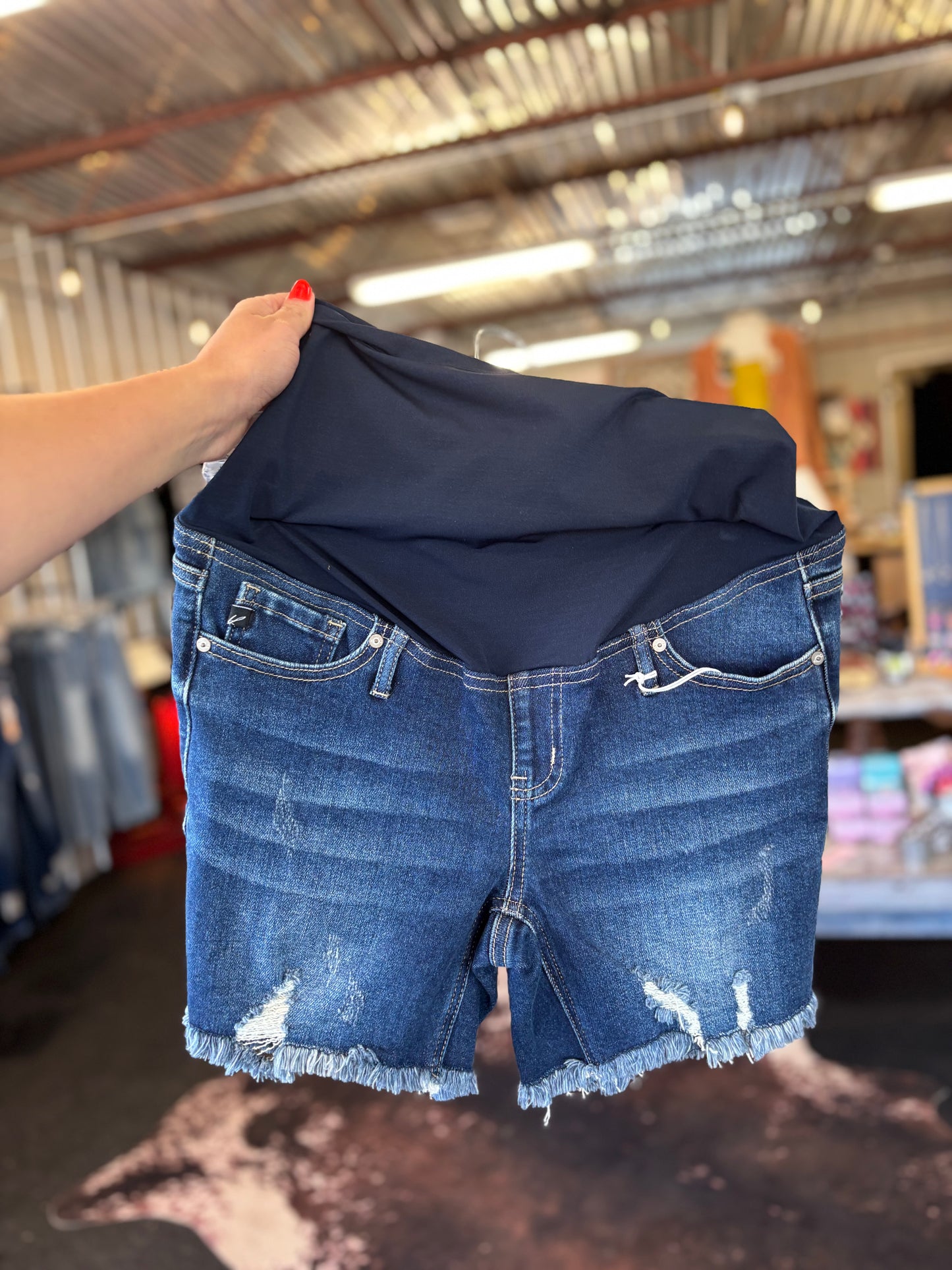 KanCan Maternity Shorts, 5/26