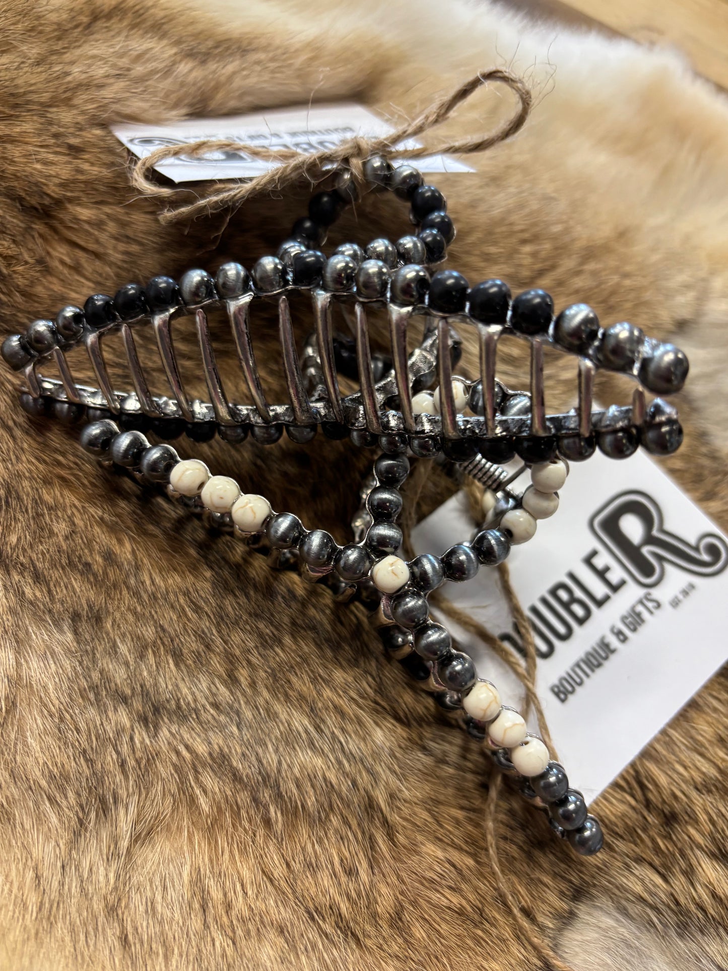 Faux Navajo Pearl and Stone Claw Clip