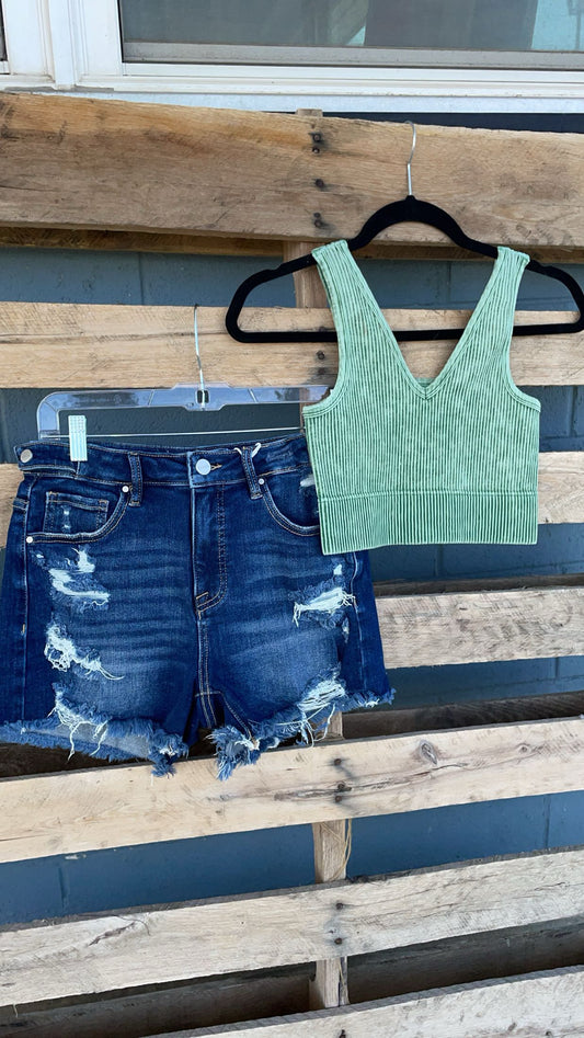 Connor Risen Shorts *Tummy Control*
