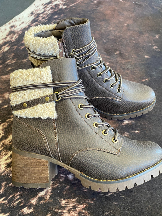Olivia Boot