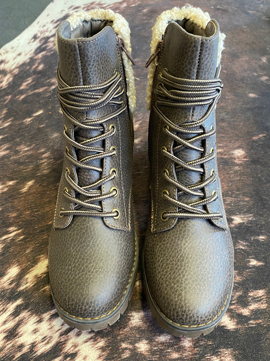 Olivia Boot