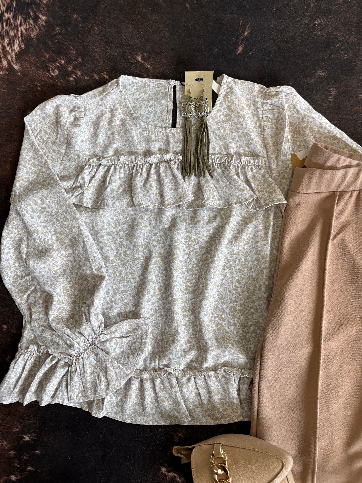 Dainty Floral Print Blouse